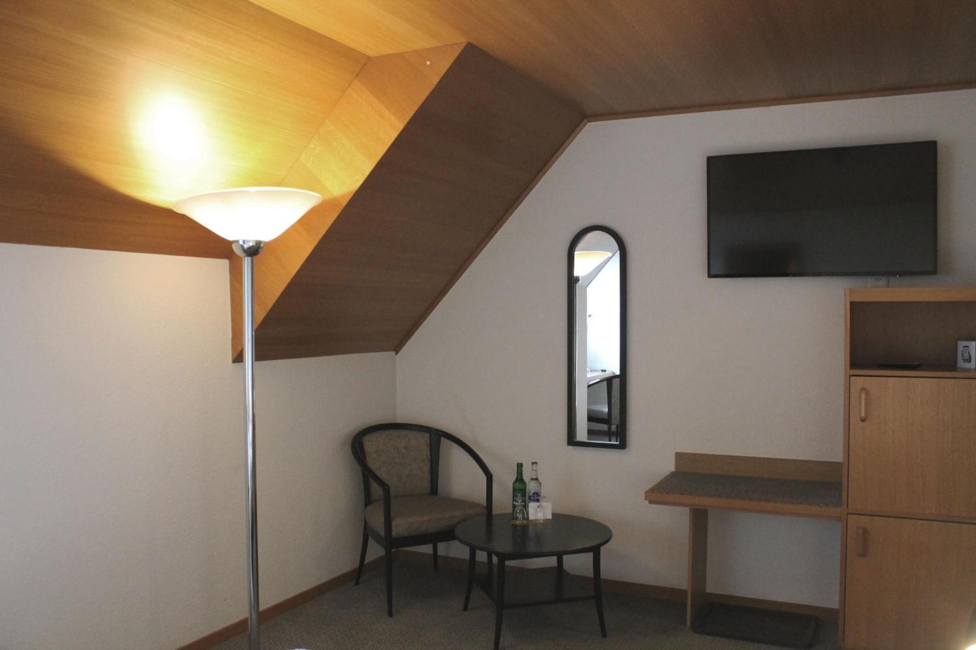 Hotel Restaurant Krone Aarberg Zewnętrze zdjęcie