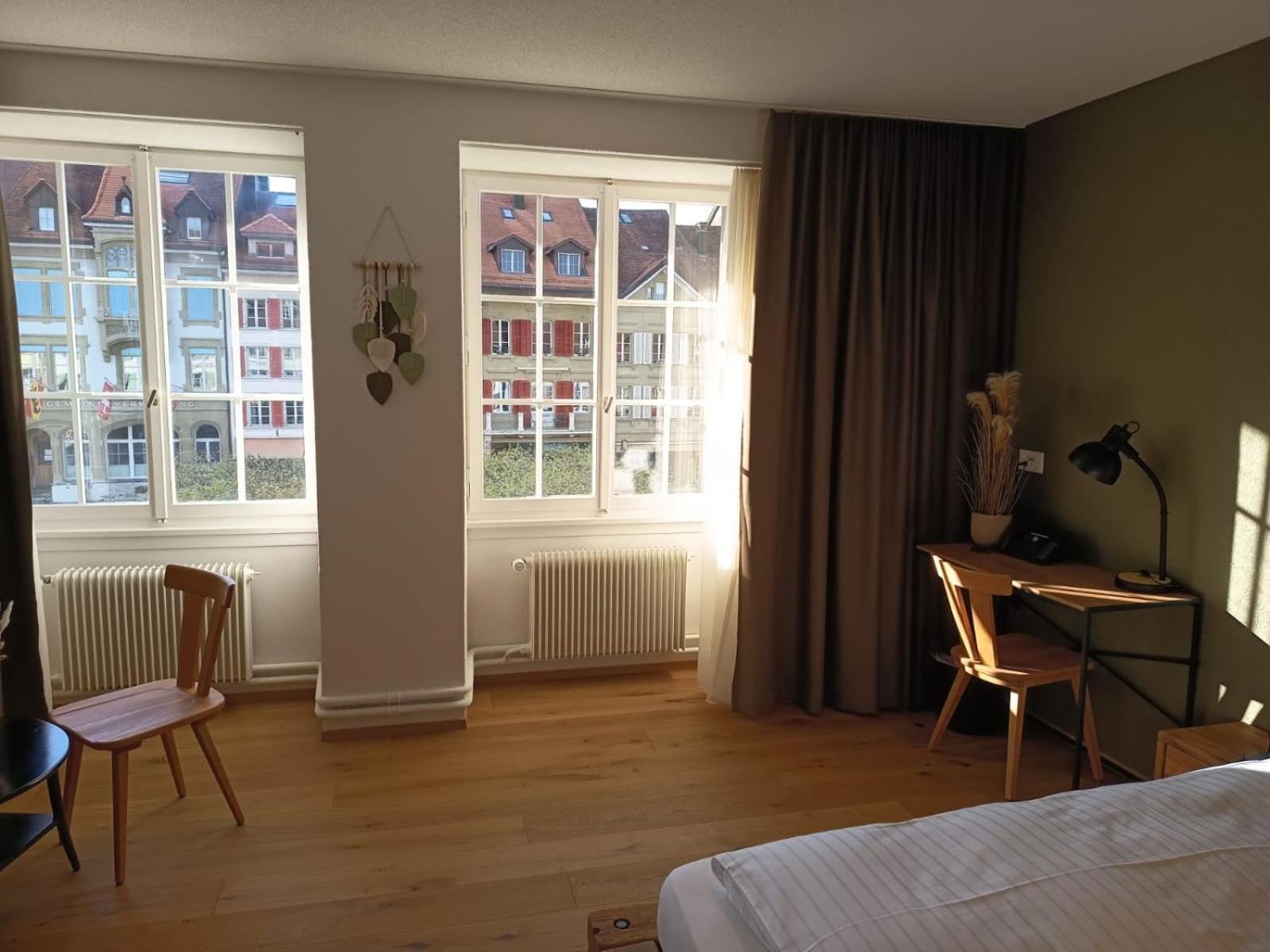 Hotel Restaurant Krone Aarberg Zewnętrze zdjęcie