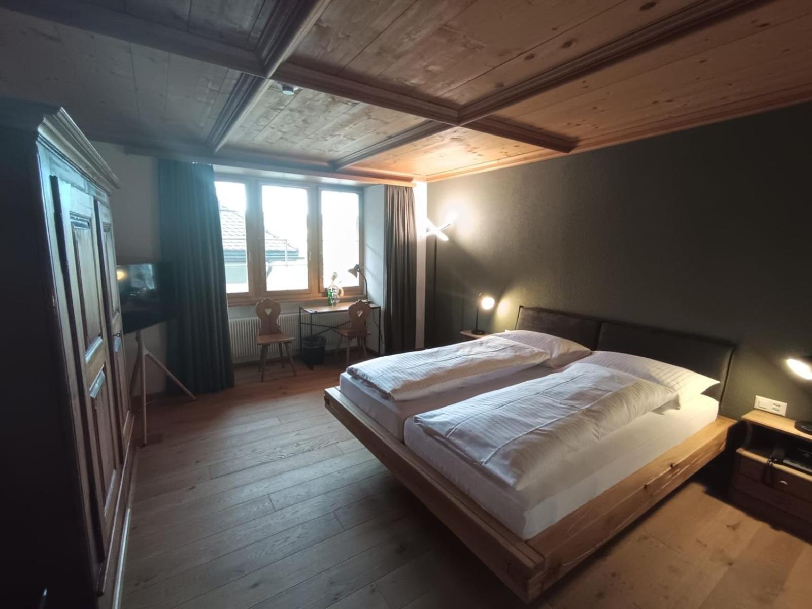 Hotel Restaurant Krone Aarberg Zewnętrze zdjęcie
