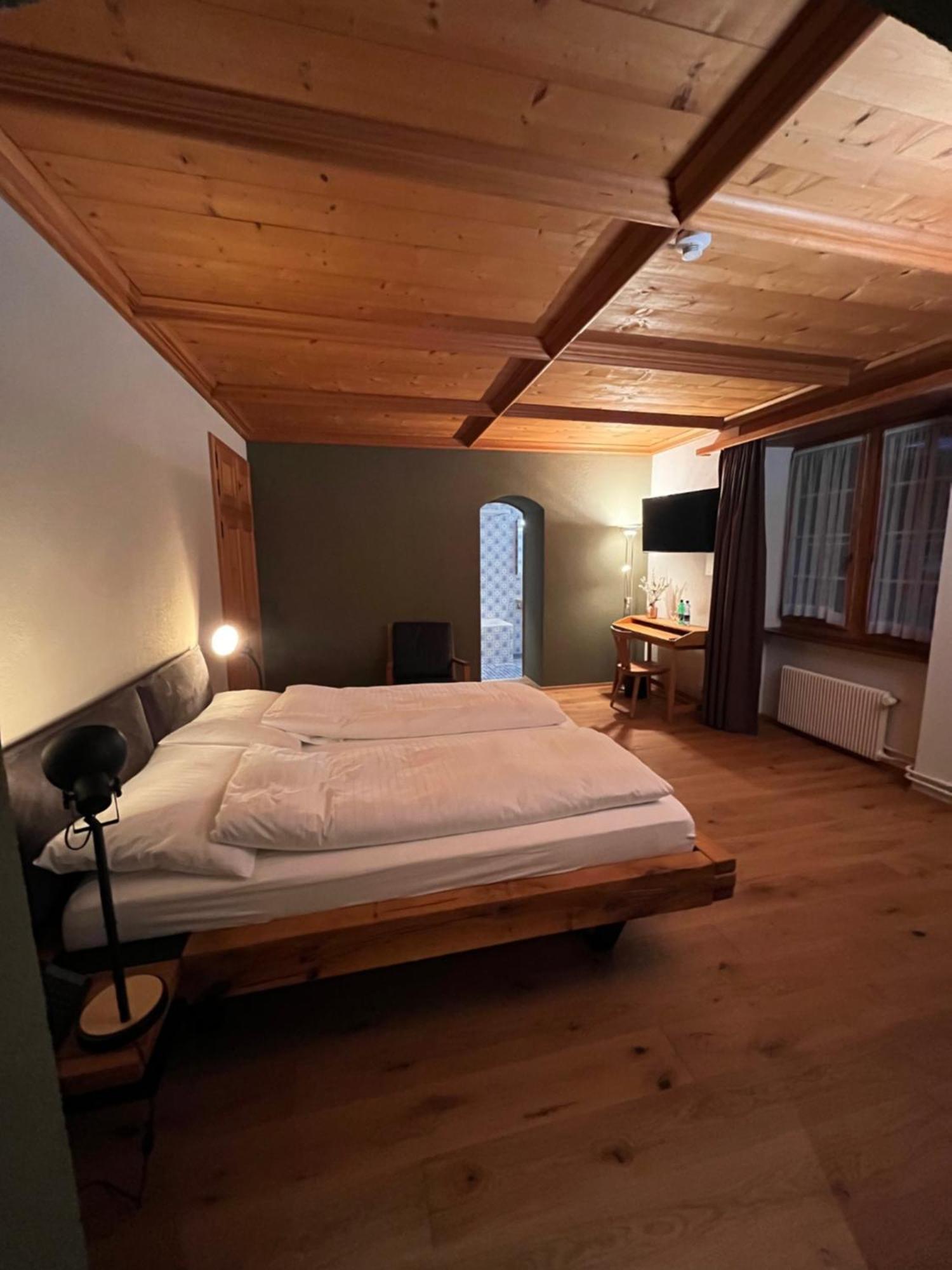 Hotel Restaurant Krone Aarberg Zewnętrze zdjęcie